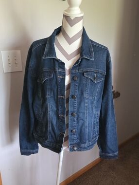 Women's Dark Blue Denim Jacket